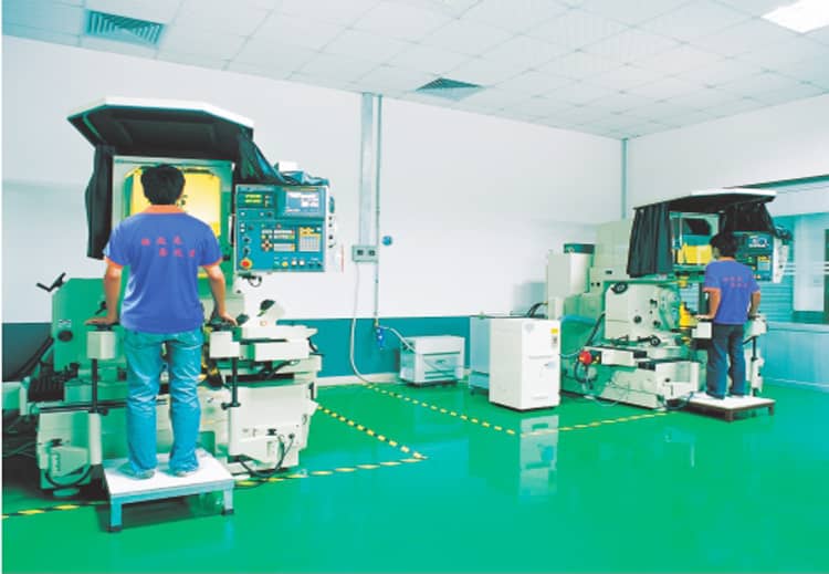 光學(xué)投影磨床